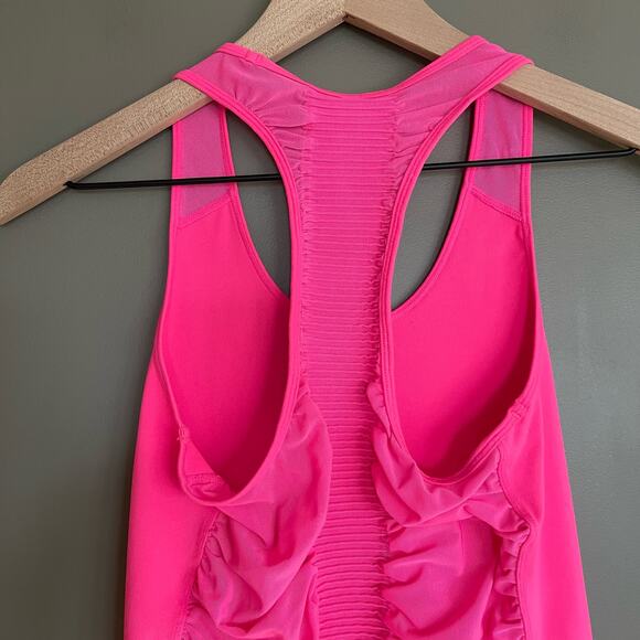 Athleta‎ BAKASANA TANK Prism Pink Size XS Sleeveless Top Sheer Mesh Back Workout - Picture 9 of 16